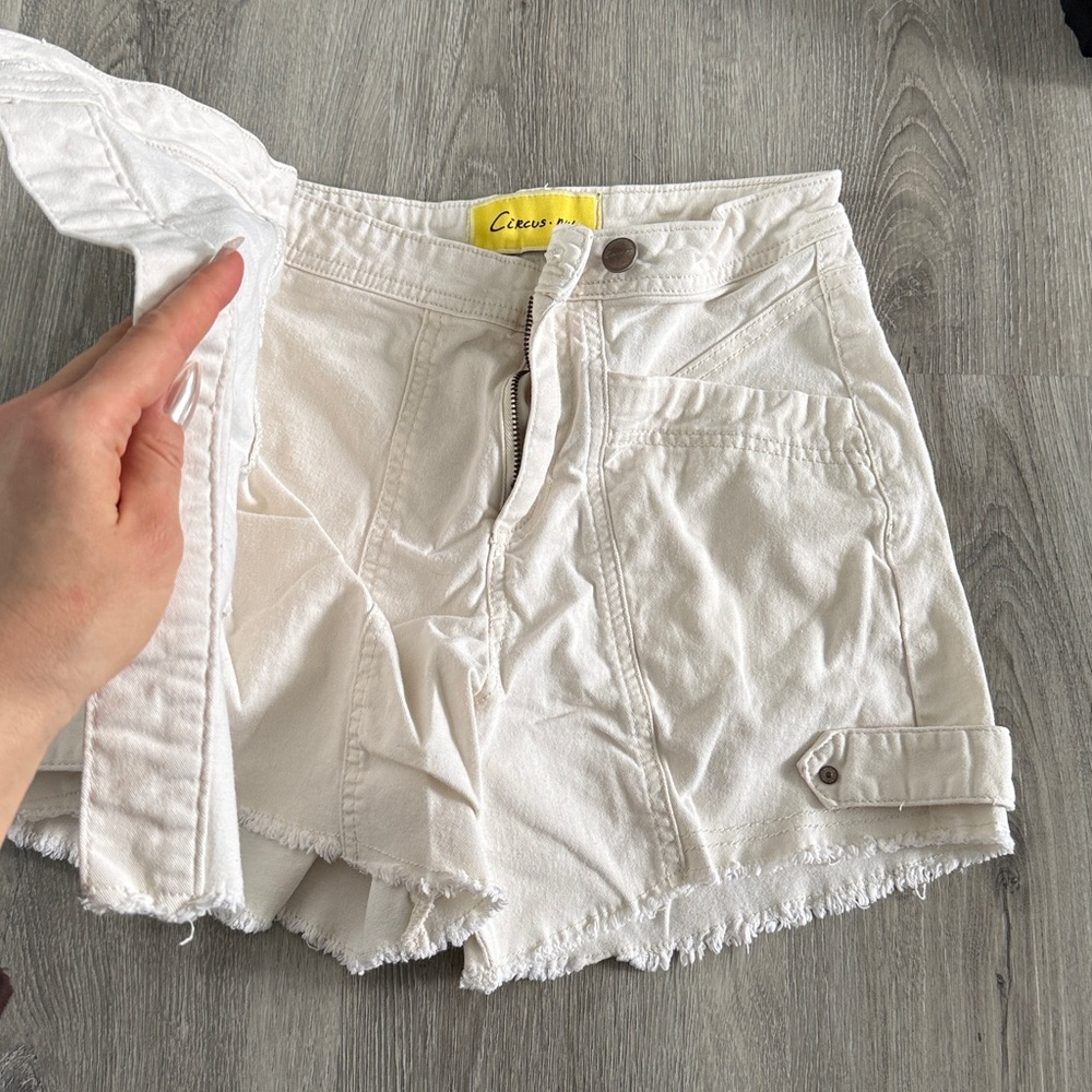Casual White High-Rise Utility Skort